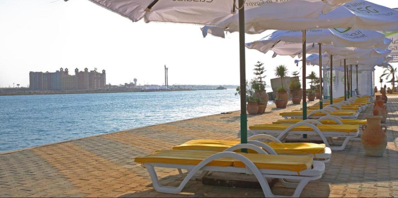 Sea View Apartment In Porto Marina El Alamein Exteriér fotografie