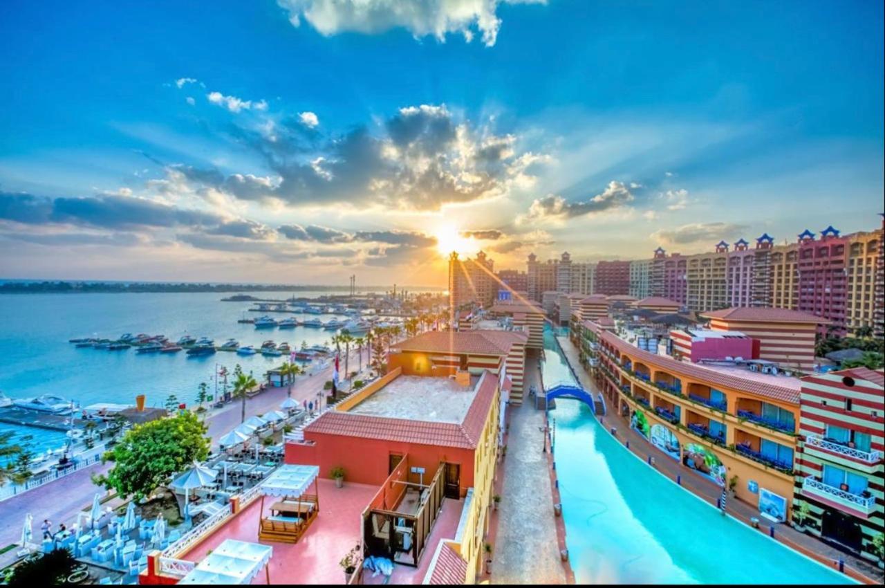 Sea View Apartment In Porto Marina El Alamein Exteriér fotografie