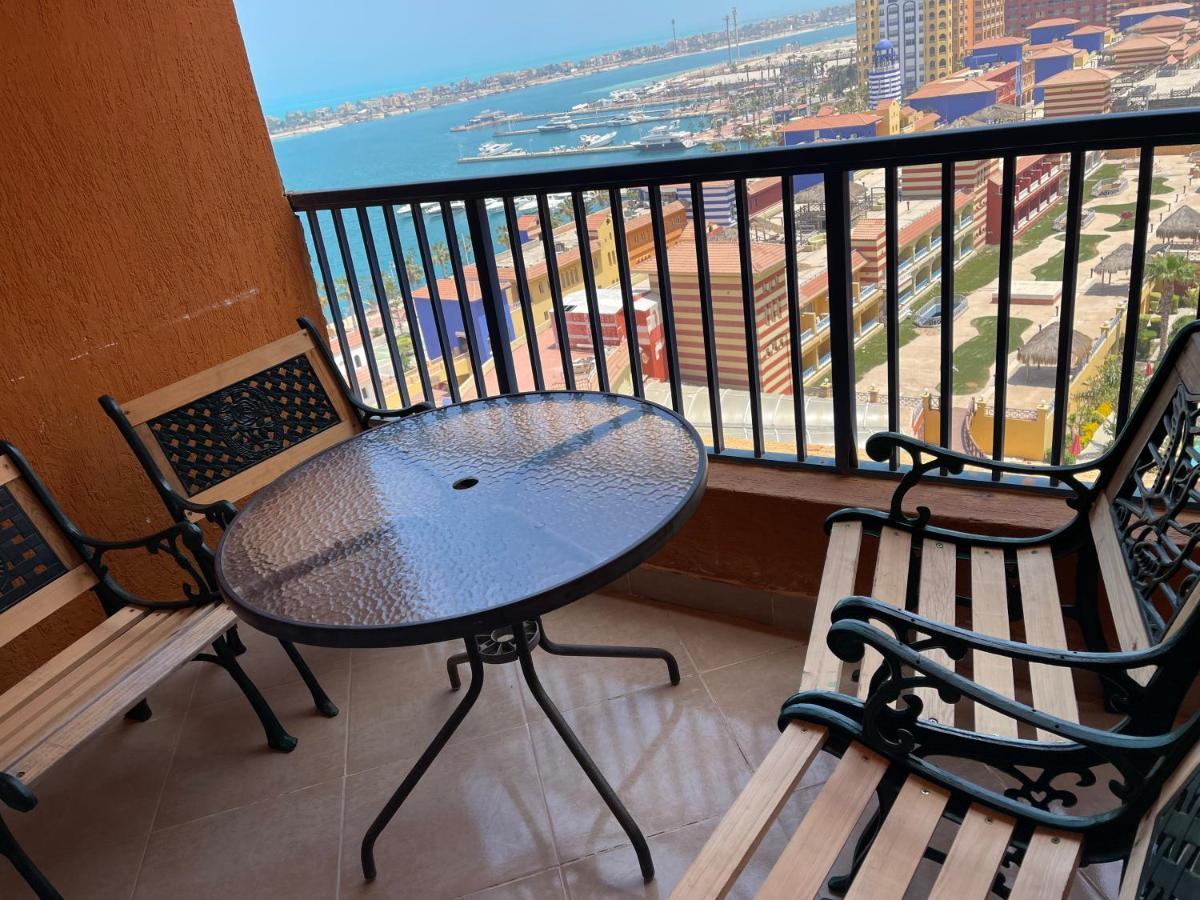 Sea View Apartment In Porto Marina El Alamein Exteriér fotografie